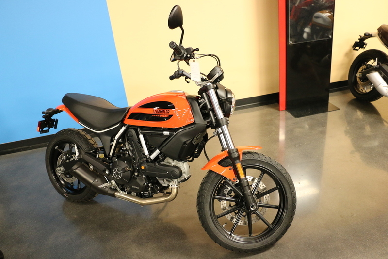 2016 Ducati Scrambler Sixty2 Atomic Tangerine