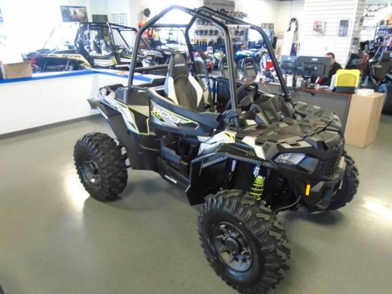 2017 Polaris ACE 900 XC Matte Silver Pearl