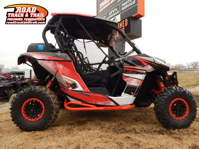 2014 Can-Am Maverick X rs DPS 1000R White, Black & Can-Am Red