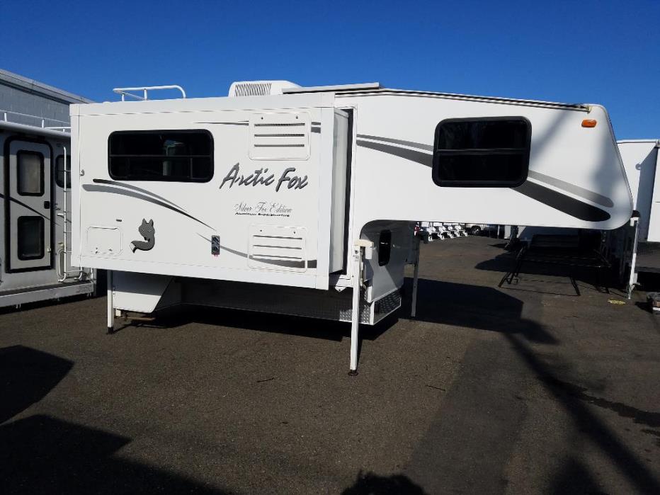 Northwood Arctic Fox 990 Truck Camper RVs for sale