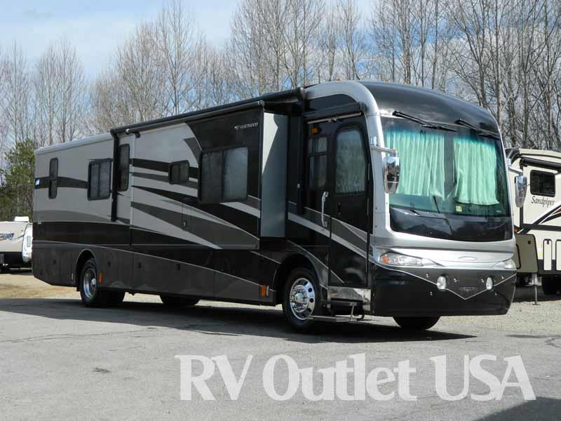 2005 Fleetwood Revolution LE 40E