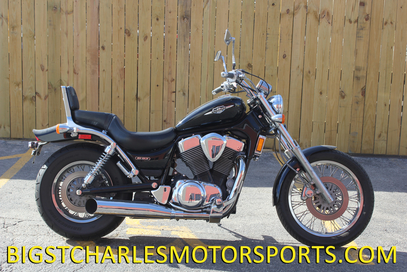 2005 Suzuki Boulevard S83