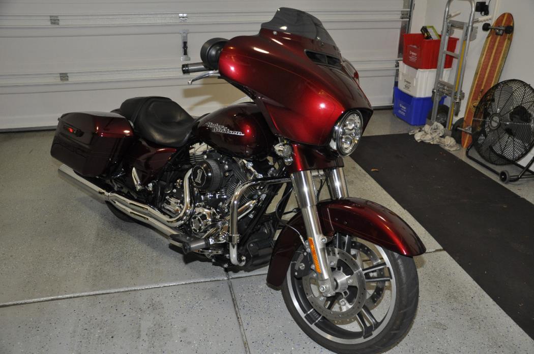 2014 Harley-Davidson STREET GLIDE SPECIAL