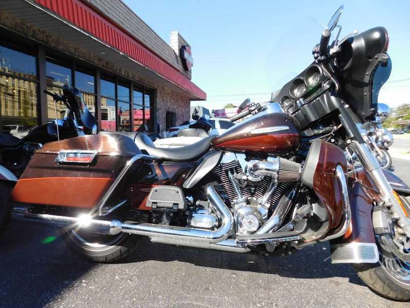 2011 Harley-Davidson FLHTK - Electra Glide Ultra Limited