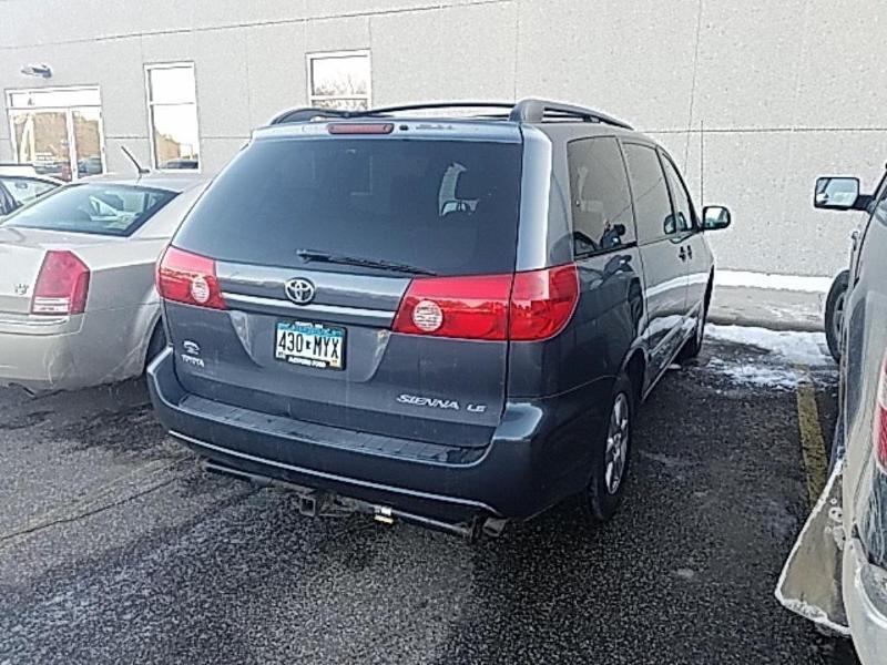 2006 Toyota Sienna CE 7 Passenger