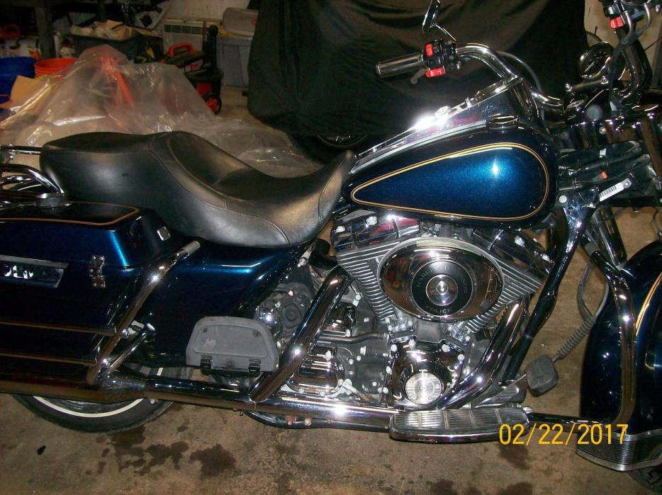 2004 Harley-Davidson ROAD KING POLICE