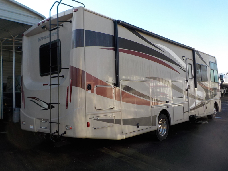 2014 Thor Motor Coach Windsport 32N