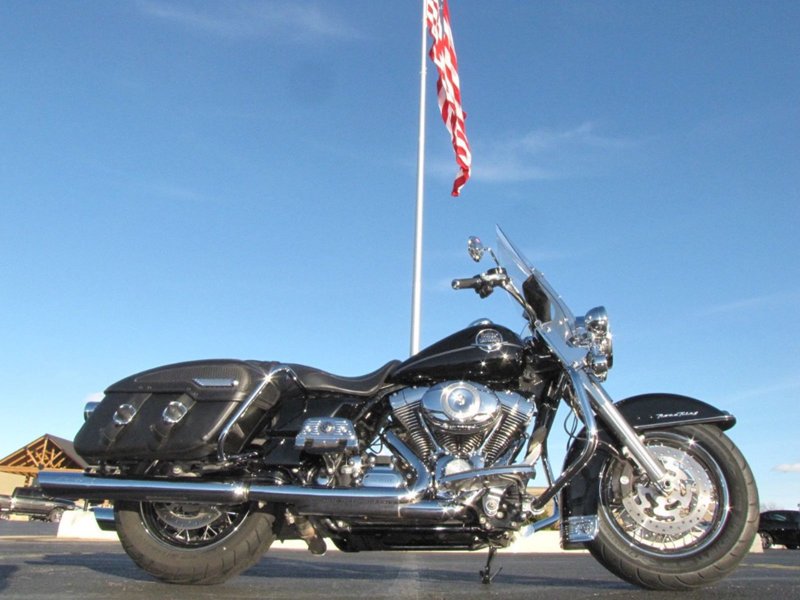 2010 Harley-Davidson ROAD KING CLASSIC FLHRCI