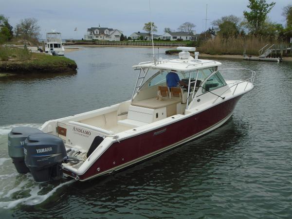 2006 Pursuit 345 Drummond Runner LS