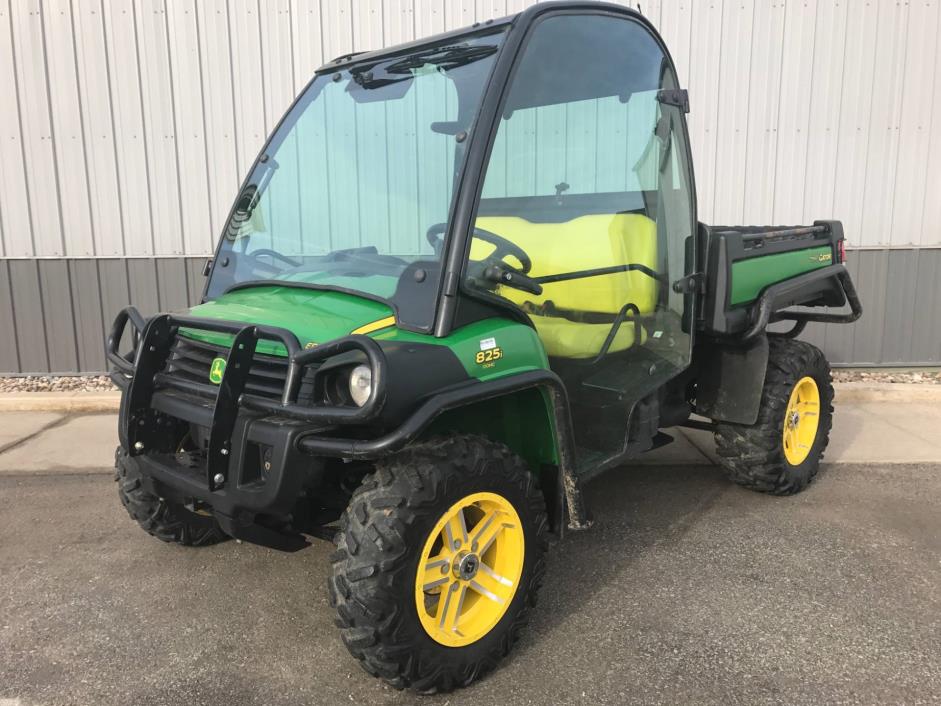 2013 John Deere Gator™ XUV 825i