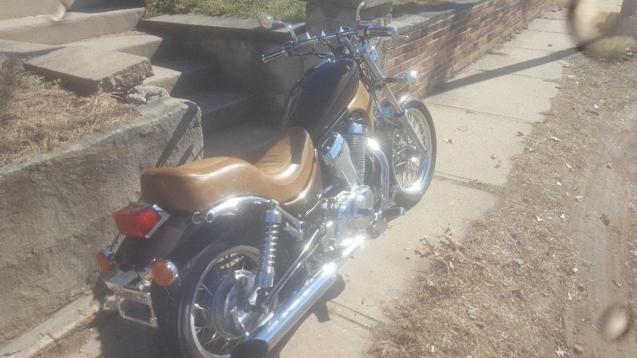 1986 Suzuki INTRUDER 700