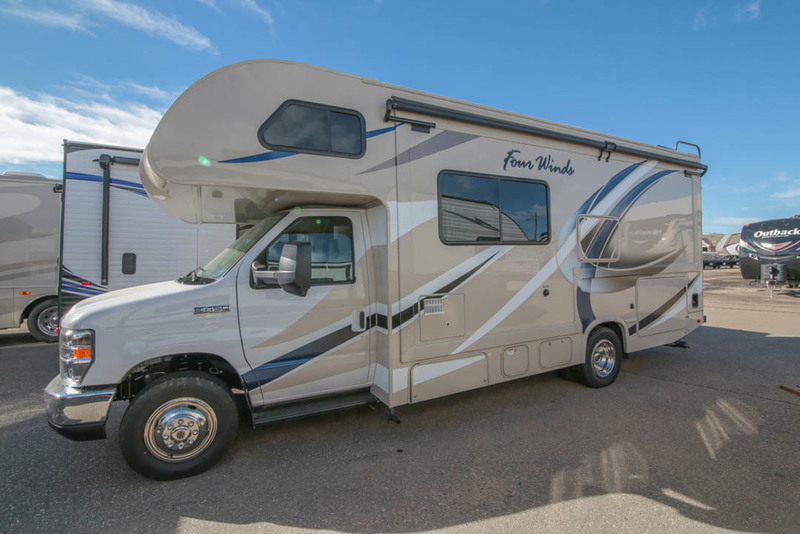 2017 Thor Motor Coach Four Winds 24F Ford