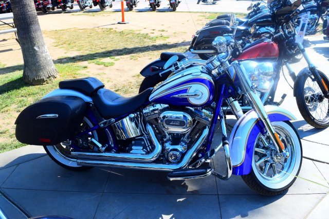 2014 Harley-Davidson Softail Deluxe CVO FLSTNSE