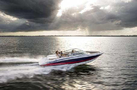 2014 Regal Bowrider 2100