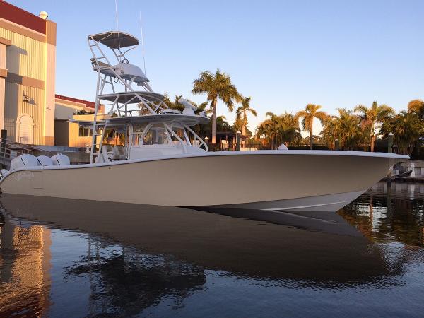 2015 Yellowfin 42 Offshore