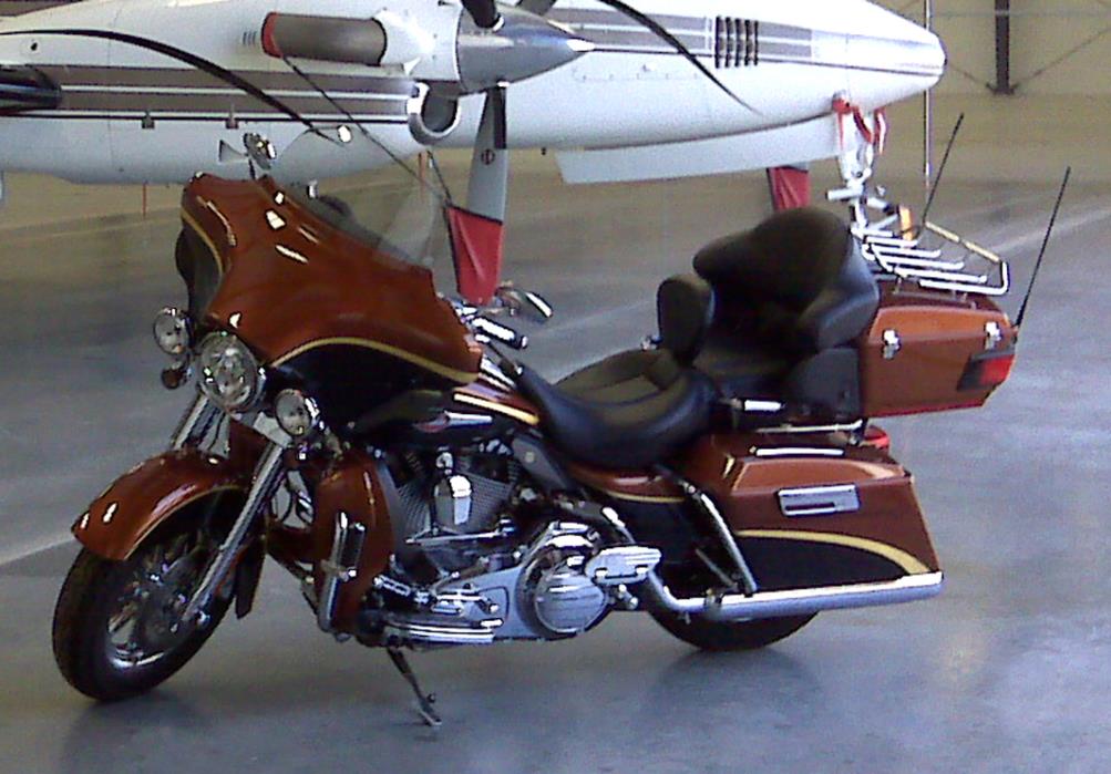 2008 Harley-Davidson ELECTRA GLIDE CVO ULTRA CLASSIC