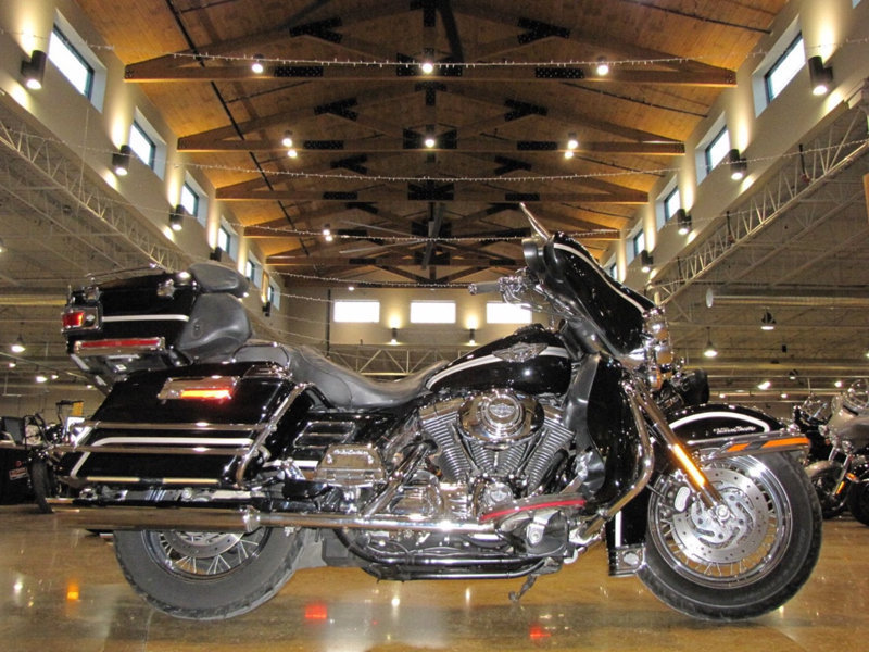 2003 Harley-Davidson FLHTCUI ELECTRA GLIDE ULTRA CLASSIC