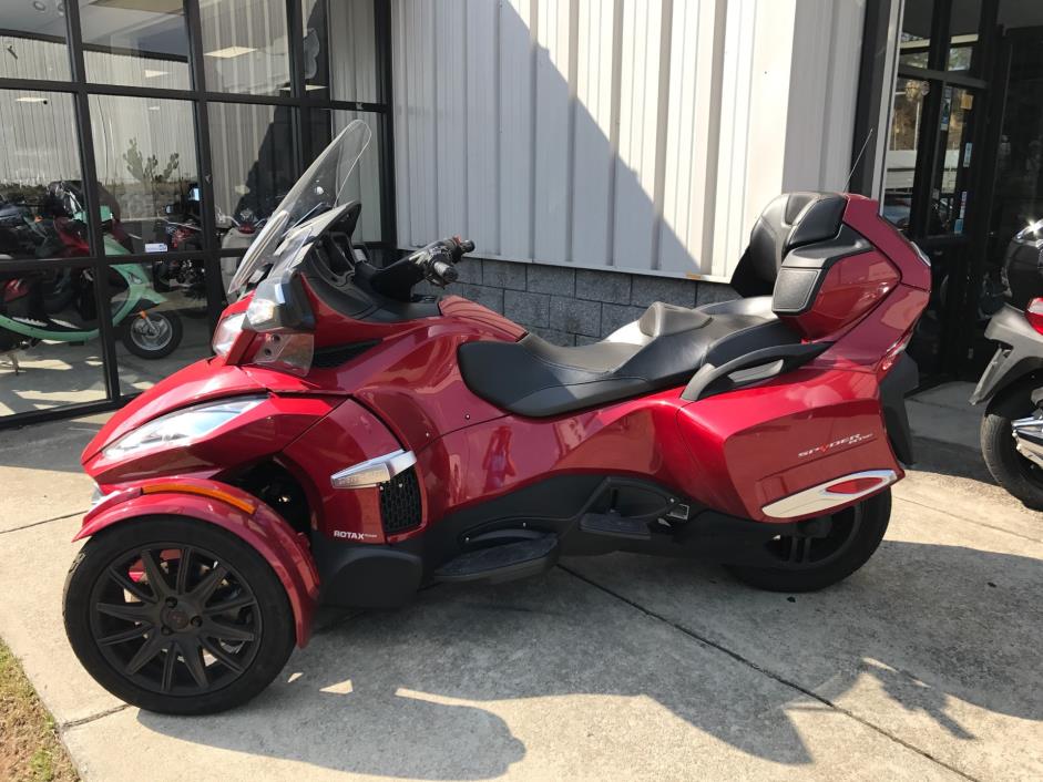 2016 Can-Am Spyder RT-S SE6