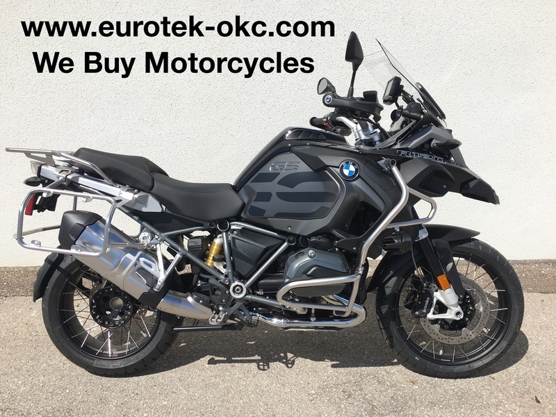 2017 BMW R 1200 GS Adventure Premium Black Storm Met/Dark Slate