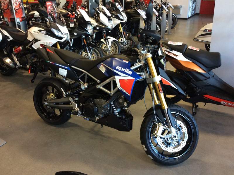 2016 Aprilia Dorsoduro 750 ABS