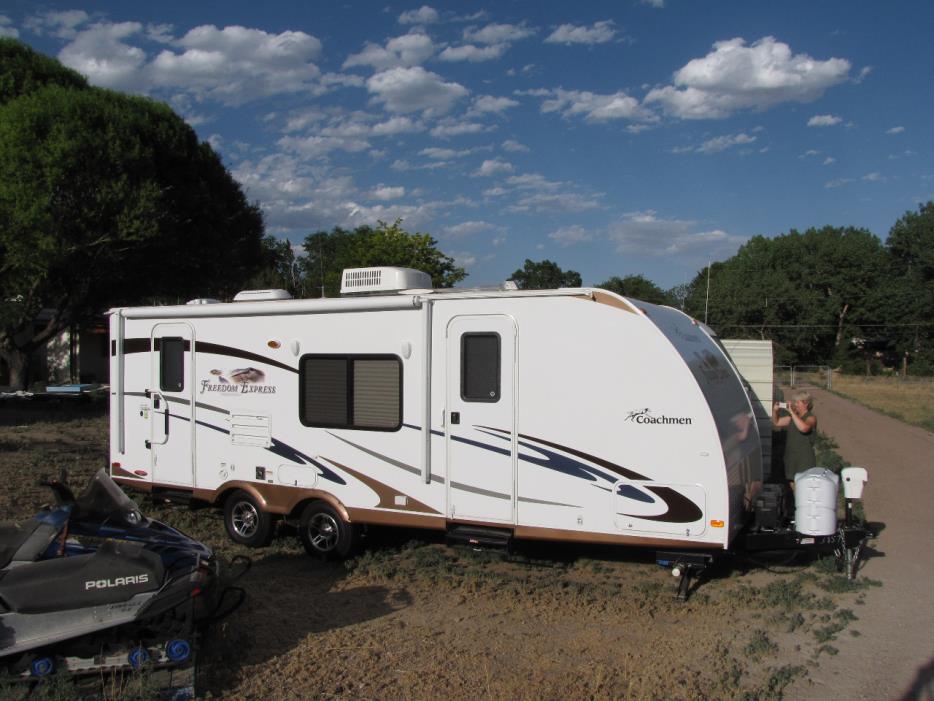 2011 Coachmen FREEDOM EXPRESS 242RBS