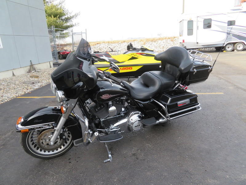 2012 Harley-Davidson FLHTC - Electra Glide Classic