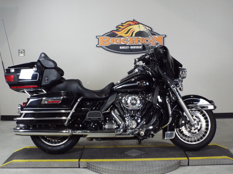 2013 Harley-Davidson FLHTCU - Electra Glide Ultra Classic