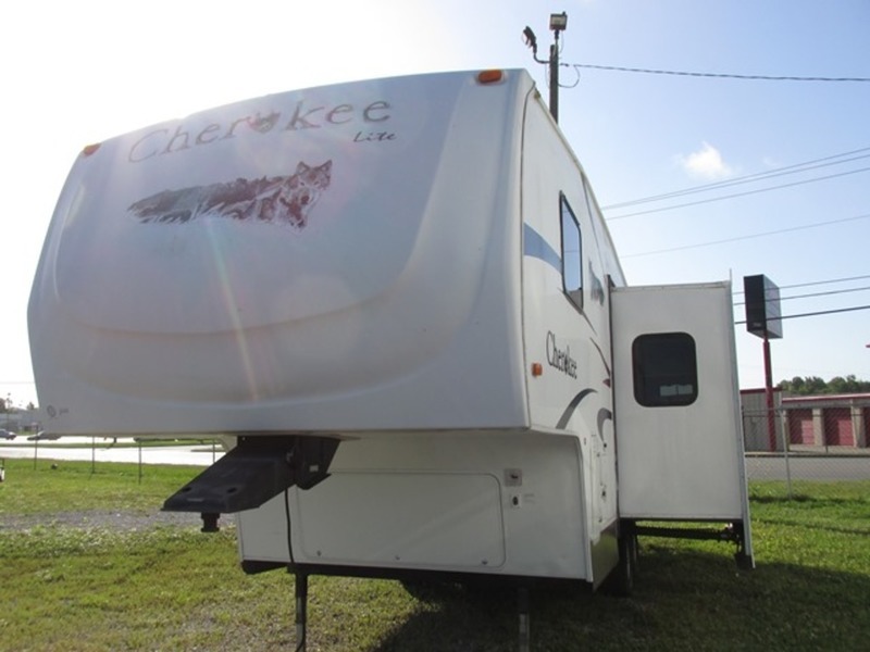 2008 Forest River Cherokee 255S