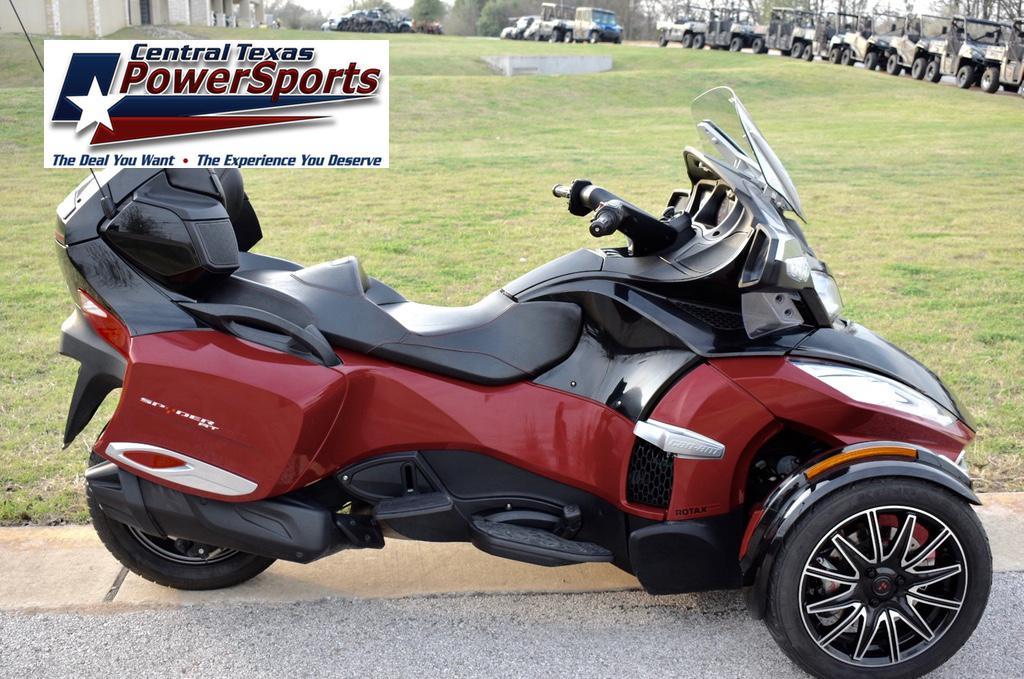 2015 Can-Am SPYDER RT LIMITED 13