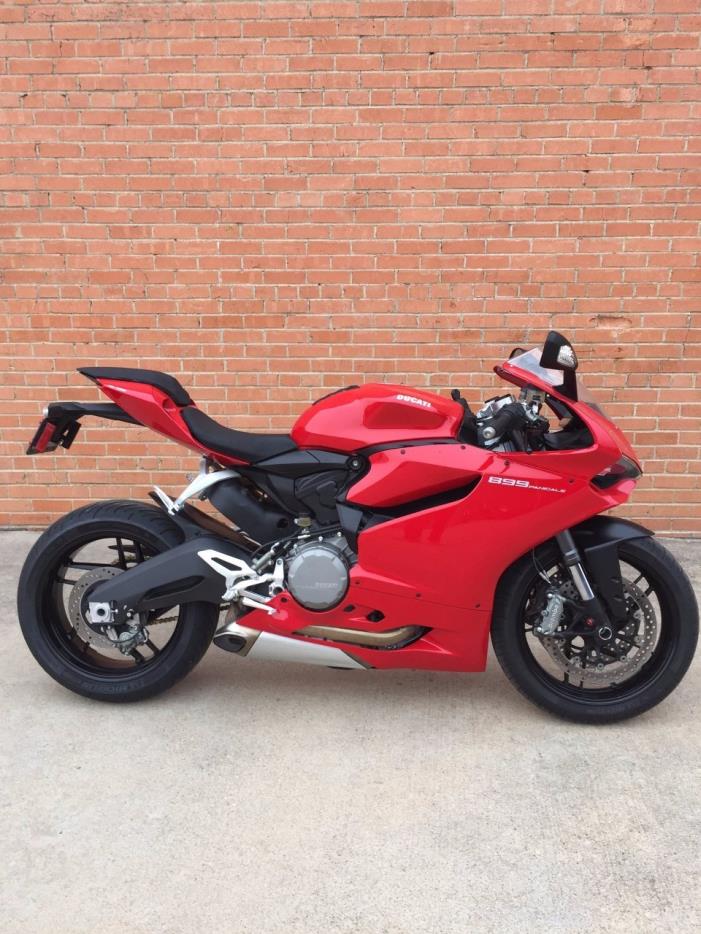 2015 Ducati 899