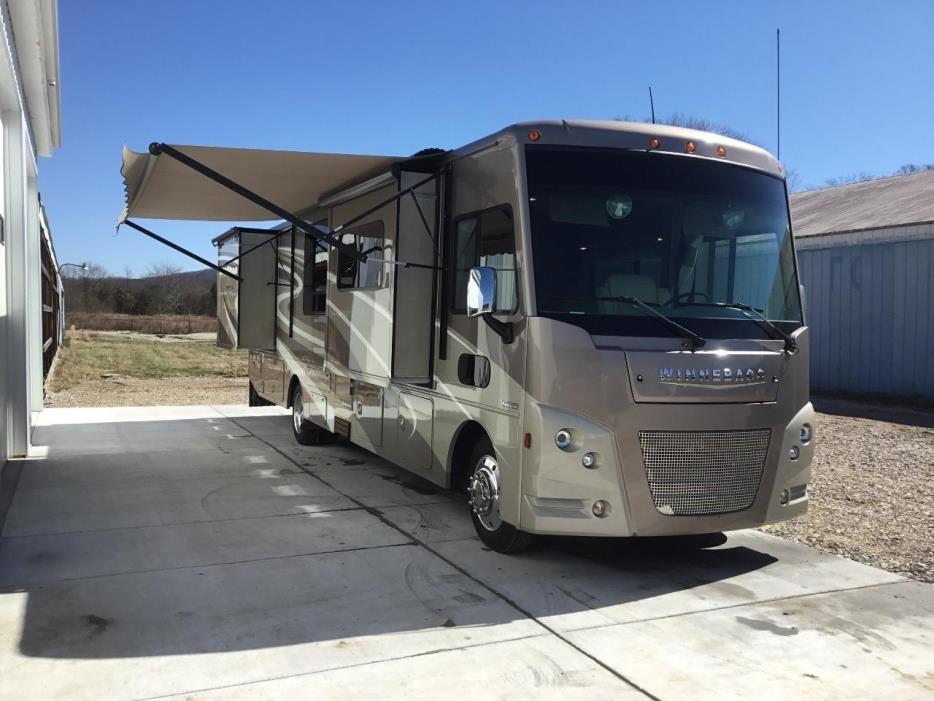 2016 Winnebago VISTA LX 35F