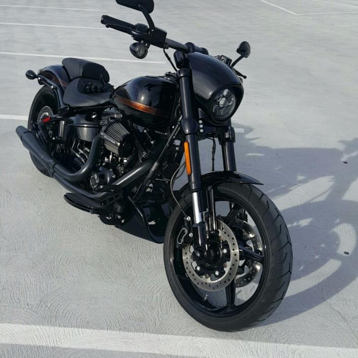 2016 Harley-Davidson BREAKOUT CVO