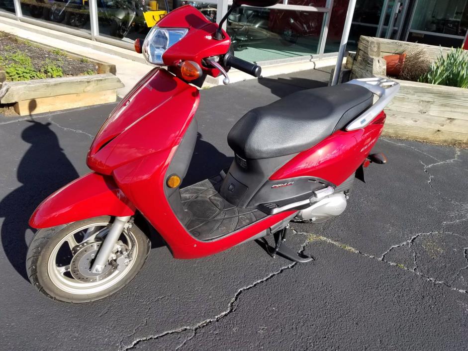 2010 Honda Elite