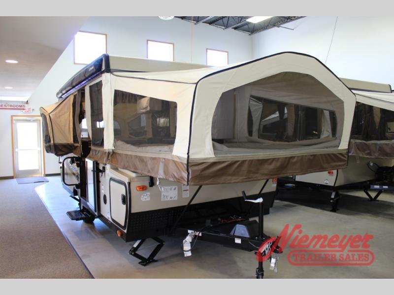 2017 Forest River Rv Rockwood Premier 2514G