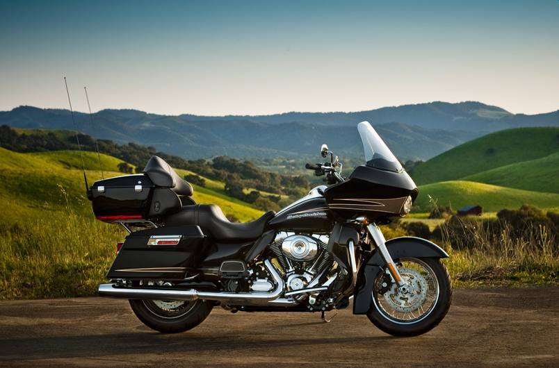 2012 Harley-Davidson FLTRU Road Glide Ultra - Single Col