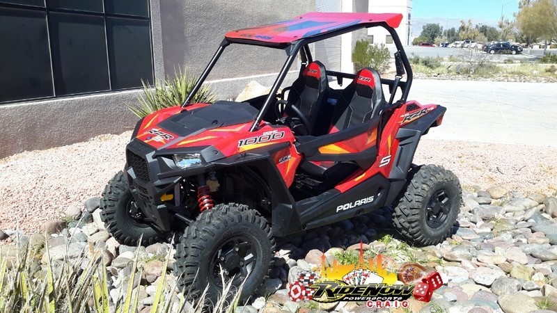 2017 Polaris RZR S 1000 EPS Indy Red