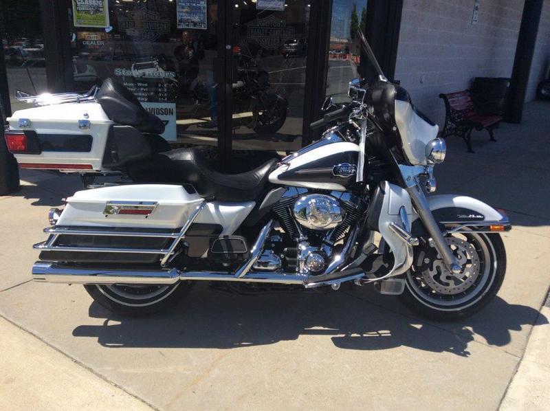 2008 Harley-Davidson FLHTCU - Ultra Classic Electra Glide