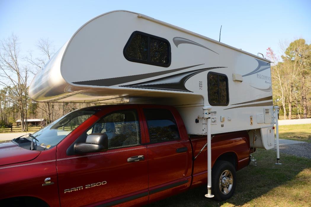 2012 Palomino MAVERICK 8801