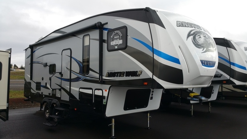 2017 Forest River Cherokee Arctic Wolf 255DRL4