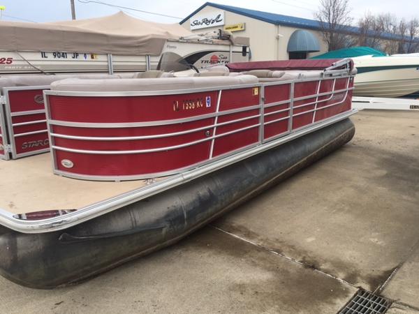 2013 Starcraft Stardeck 236 Cruise