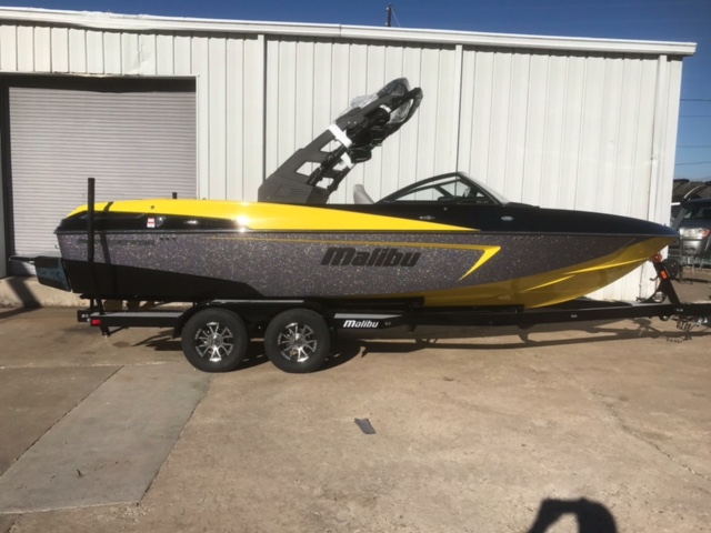 2017 Malibu Boats LLC Wakesetter 23 LSV