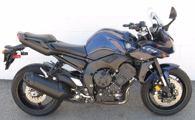 2013 Yamaha FZ1 (1000)