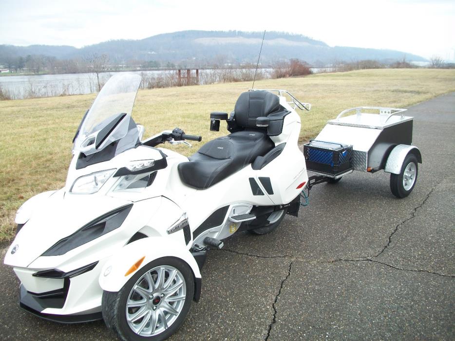 2014 Can-Am SPYDER RT SM6