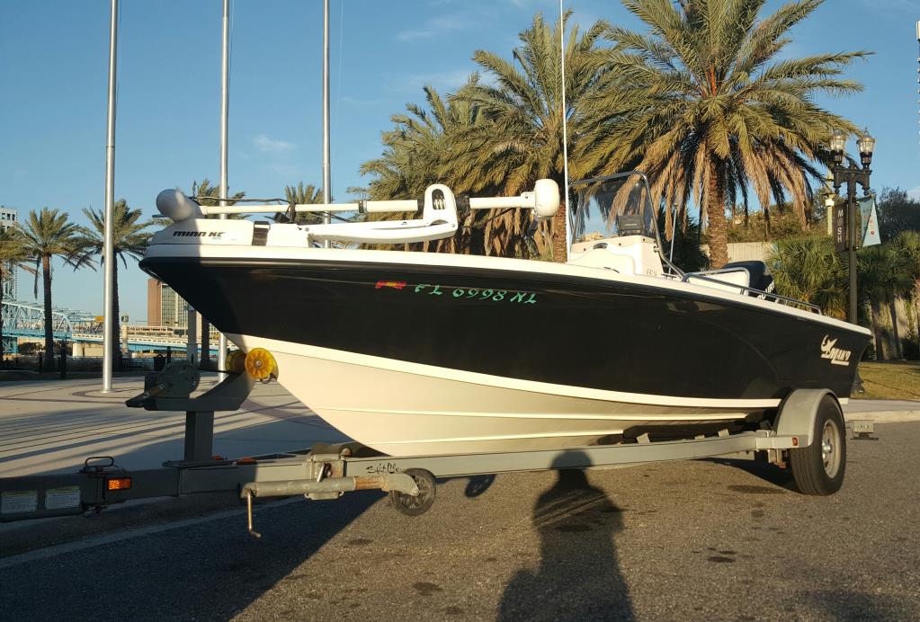 2007 Mako 1901 Center Console