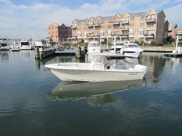 2016 Sailfish 320 Center Console