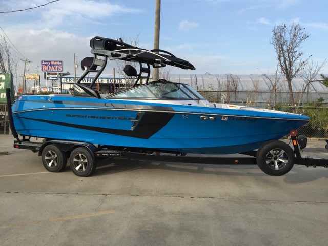 2014 Nautique Super Air Nautique 230