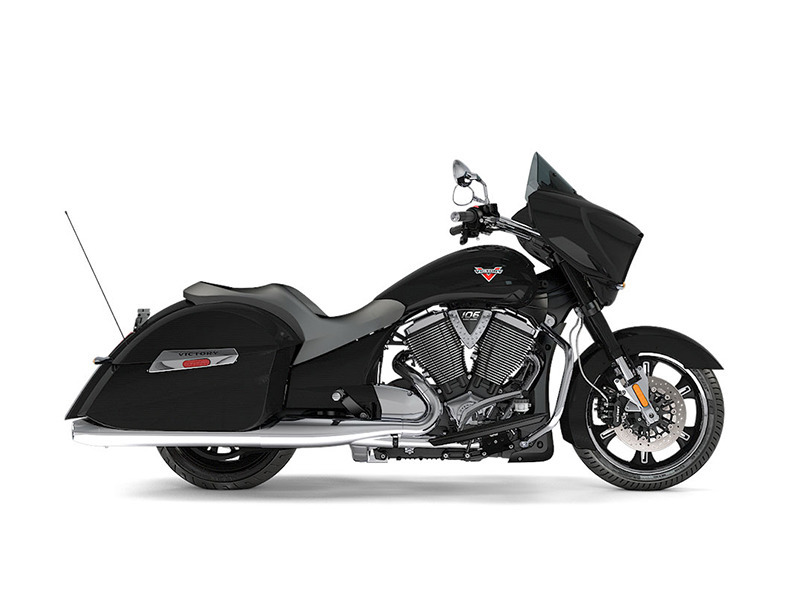 2017 Victory Motorcycles Cross Country Gloss Black