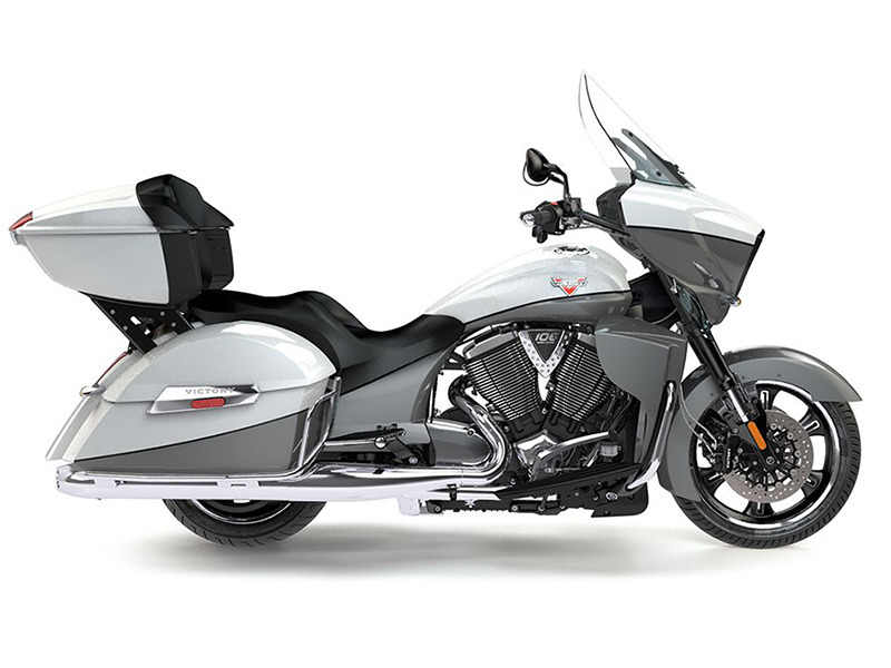 2016 Victory Motorcycles Cross Country Tour Two-Tone White Pearl and Gray