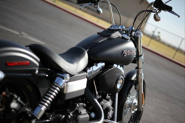 2011 Harley-Davidson DYNA STREET BOB