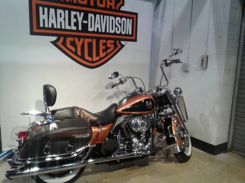 2008 Harley-Davidson Road King Classic 105th Anniversary Edition FLHRC